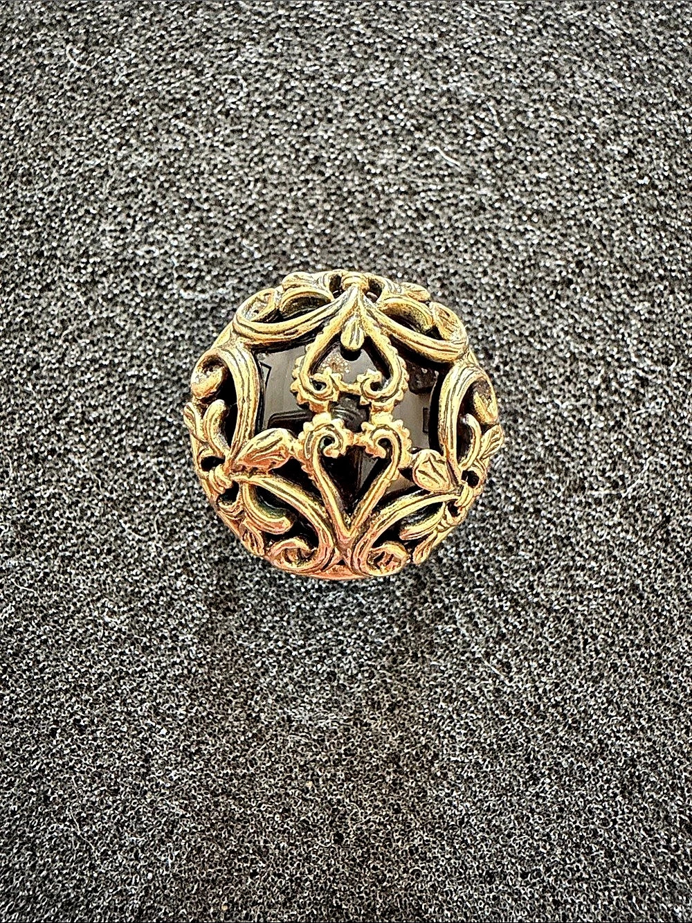 Studio Barse Ornate Gold-Tone Statement Ring Size 7